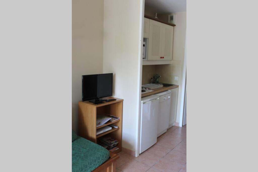 Residence Du Lac-Monflanquin Appartement Rdc Luaran gambar